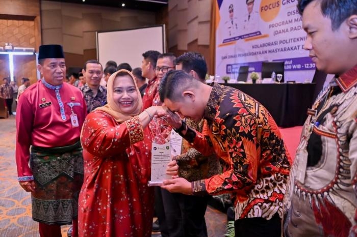 Bupati Bengkalis Hadiri FGD Polbeng dan DPMD Bengkalis Bahas Desimenidasi Dana Pendanaan 2024