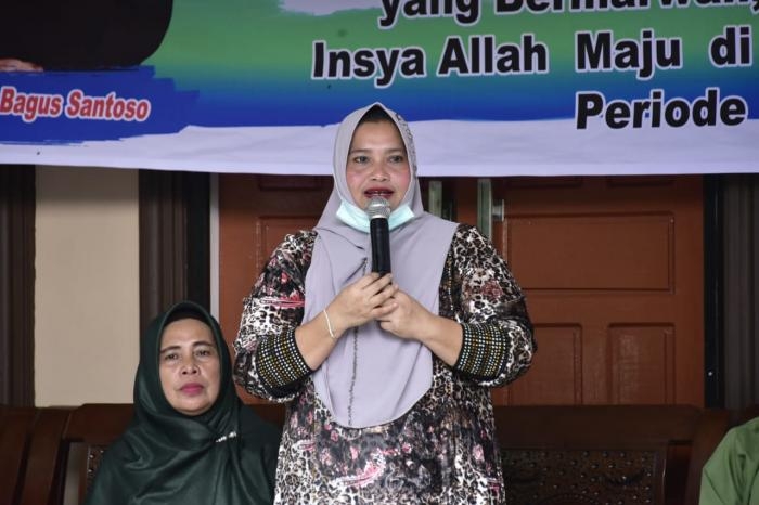 Kasmarni : Sungguh Saya Terharu dan Bahagia 
