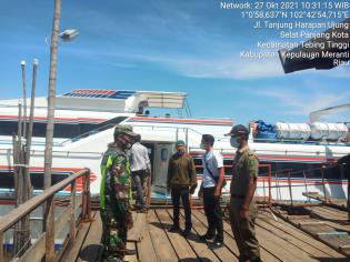 Sertu Suprayitno Beserta Tim Gabungan Kembali Gelar Operasi Yustisi di Pelabuhan