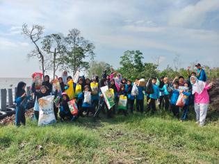 Peringati Hari Anak Nasional 2026, SD Negeri 3 Bantan Gelar Aksi Peduli Lingkungan di Pantai Senekip