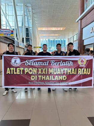 Demi Meraih Medali, Atlet Muaythai Riau Ikuti Latihan Ke PK Saenchai Bangkok Thailand 